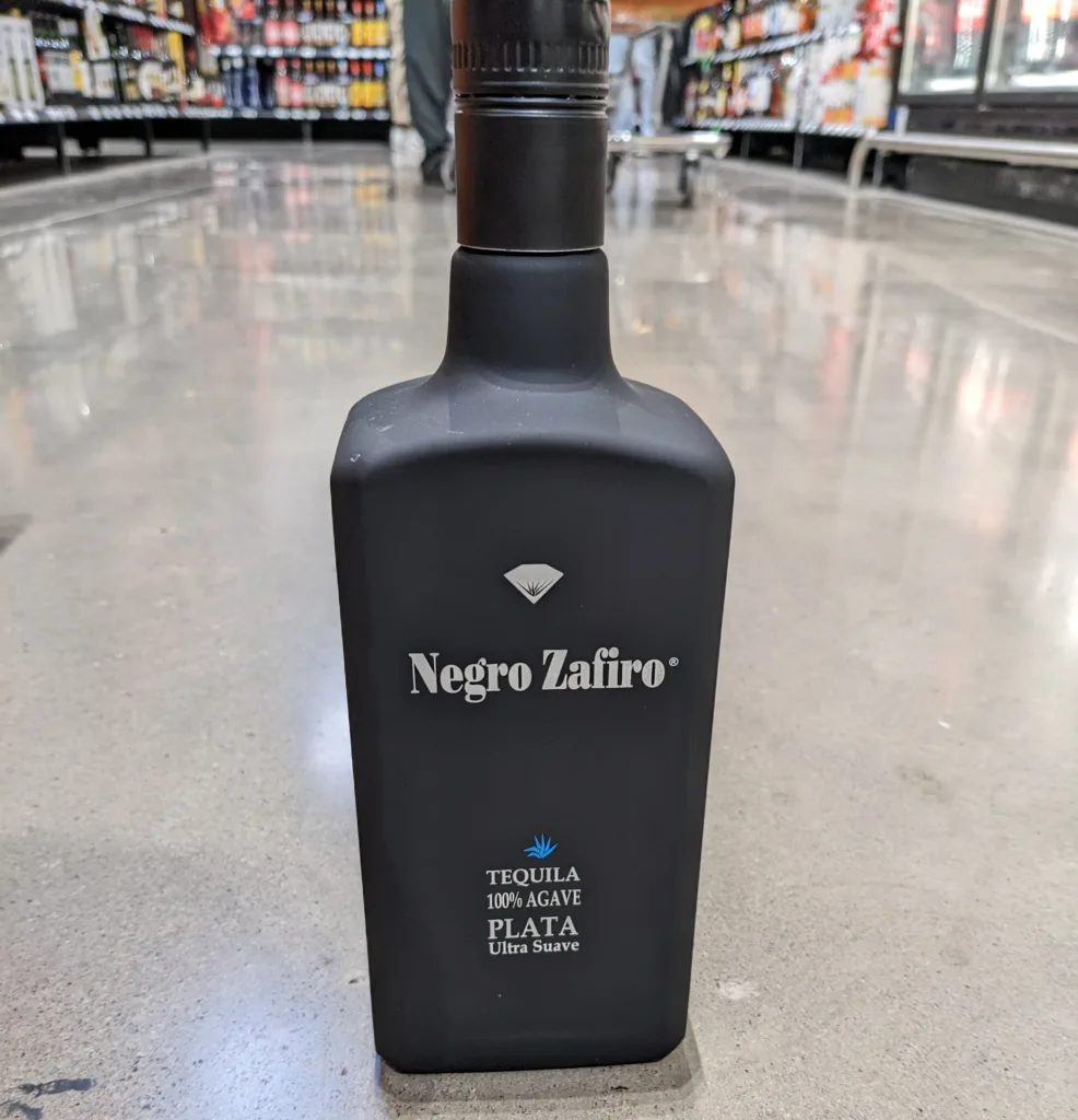 Negro Zafiro ORG Bottle of Negro Zafiro