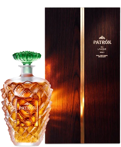 Patron en Lalique Serie 3 Bottle and box Patron en Lalique Serie 3 Bottle and box