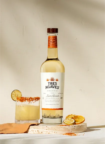 Tres Agaves Organic Reposado bottle