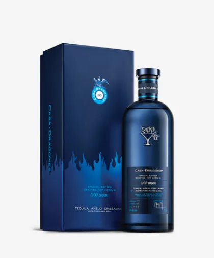 200 Copas by Casa Dragones bottle